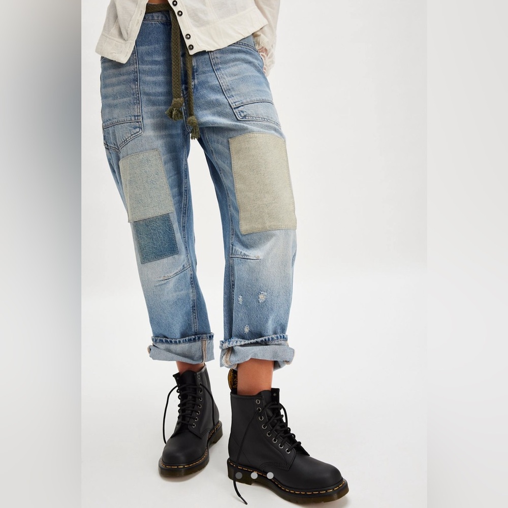 Dr. Martens 1460W Smooth Leather Combat Boots – Black Women’s Size 6
